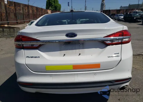 2018 Ford Fusion Se Hybrid из США, поврежденный, VIN 3FA6P0LUXJR172113